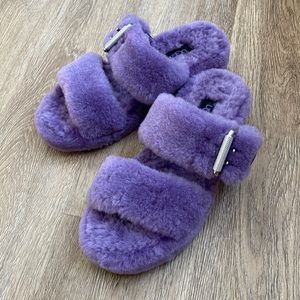 Ugg Sherpa slide slippers size 6 ✨37